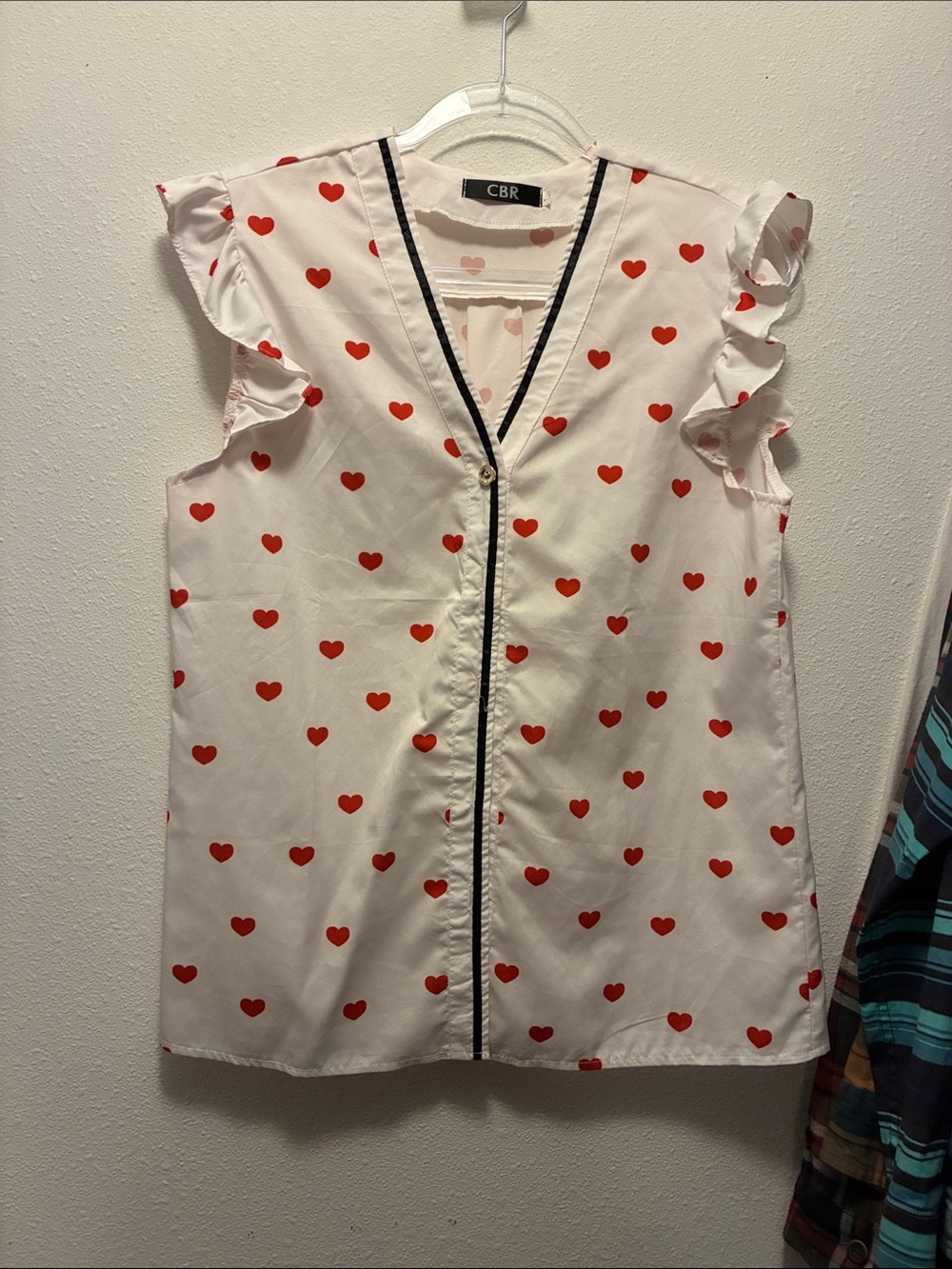 CBR White and Red Heart-Print Sleeveless Top